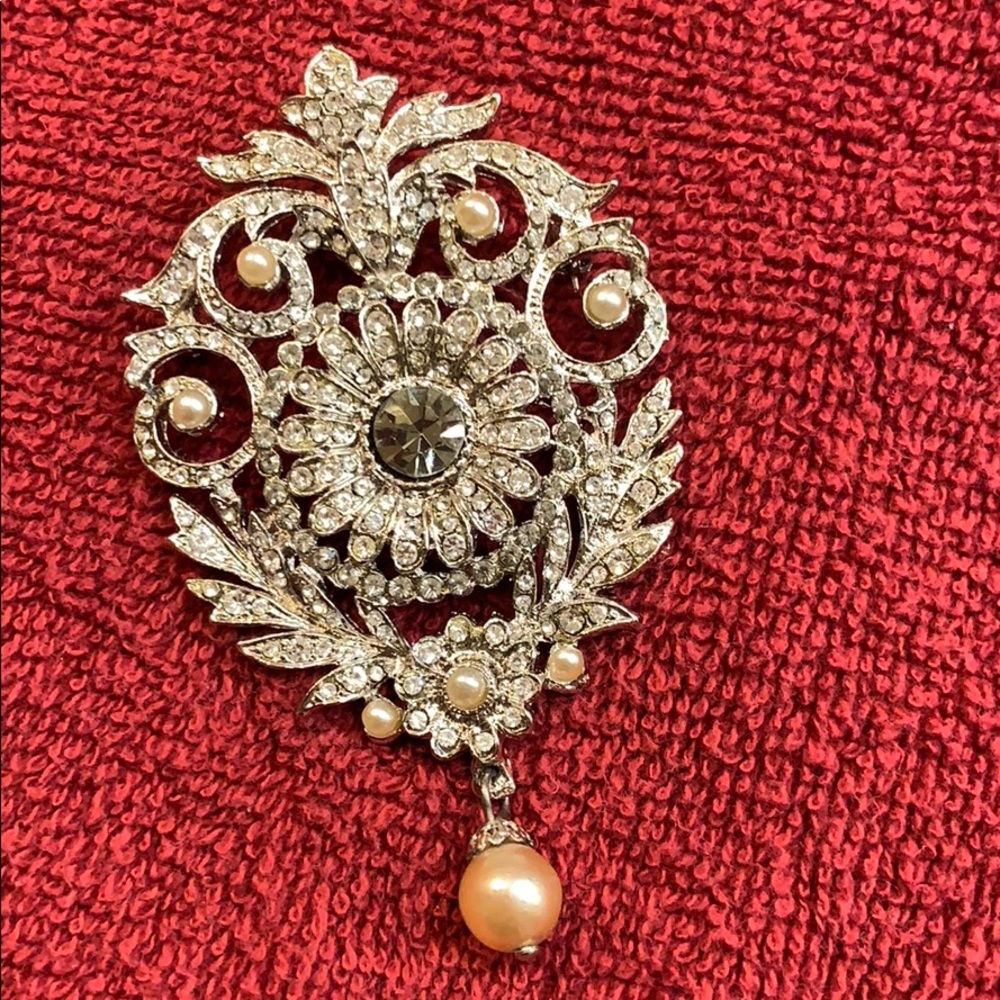 Antique brooch